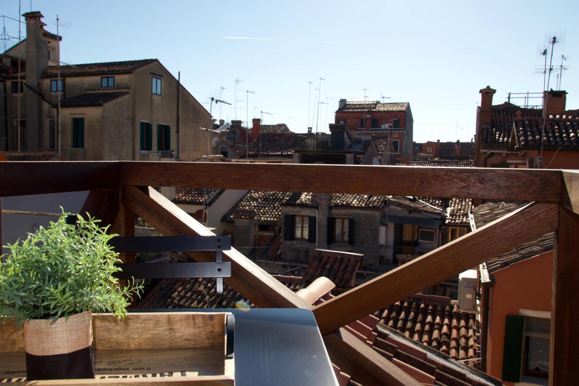Apartment Biennale House